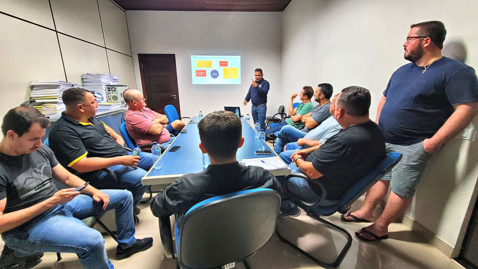 Vereadores e Conselho de Segurança recebem membros da SESP